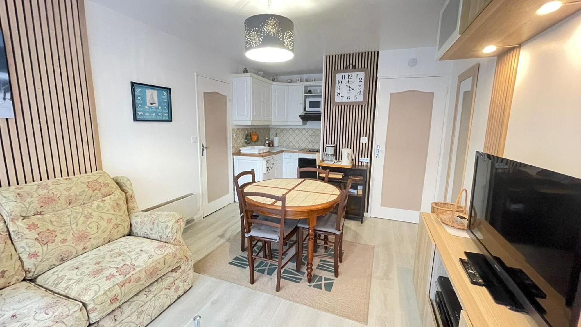 Appartement 2 Pieces Entierement Renove 빌레쉬르메르 외부 사진